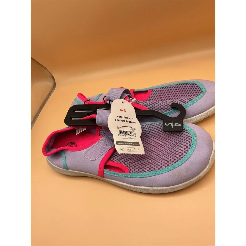 Wonder nation 4–5 water swimming shoes new tag